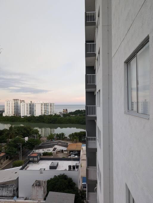 Apartamento Con 3 Y Vista Al Mar